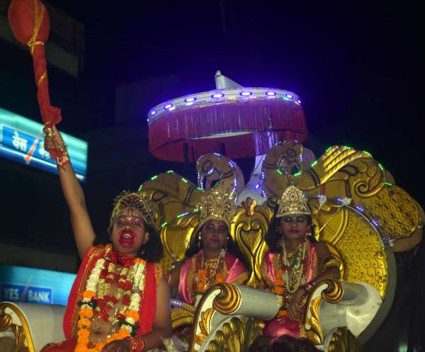 रामनवमी पर्व जुलूस 