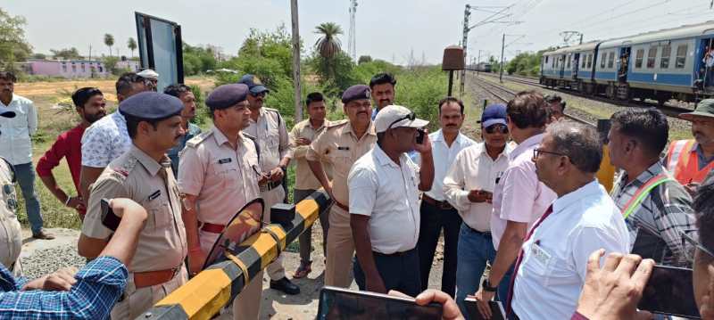 Railways did mock drill to test the promptness of the employees