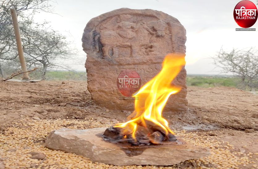 यहां विशेषज्ञों ने खोजा 329 वर्ष पुराना शिलालेख