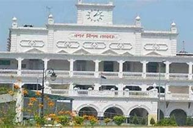 पार्षदों ने की नगर - निगम में शिकायत