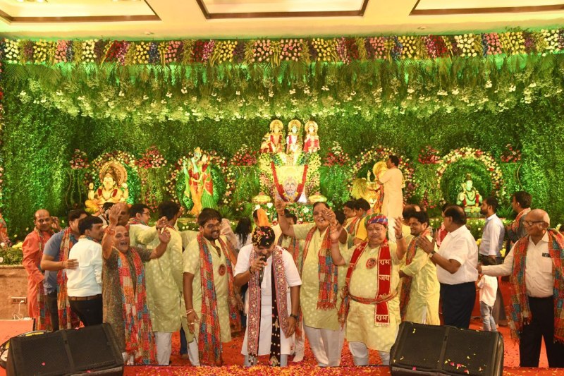 SURAT NEWS: शरण में तेरी आया, नैया तेरे हवाले...