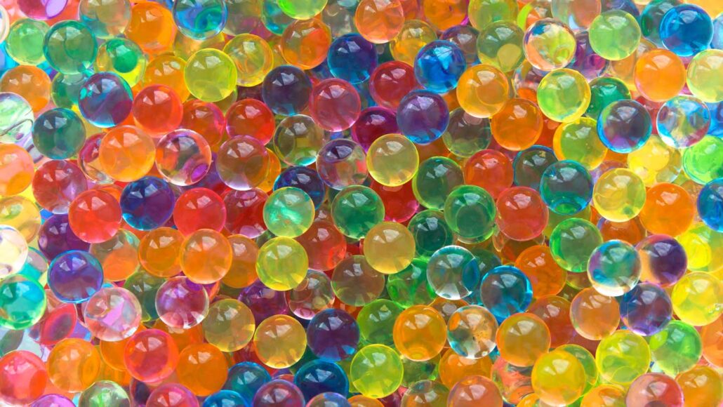 HYDROGEL ---'हाइड्रोजेल' धोरों में कम पानी में भी उगाएगा फसल