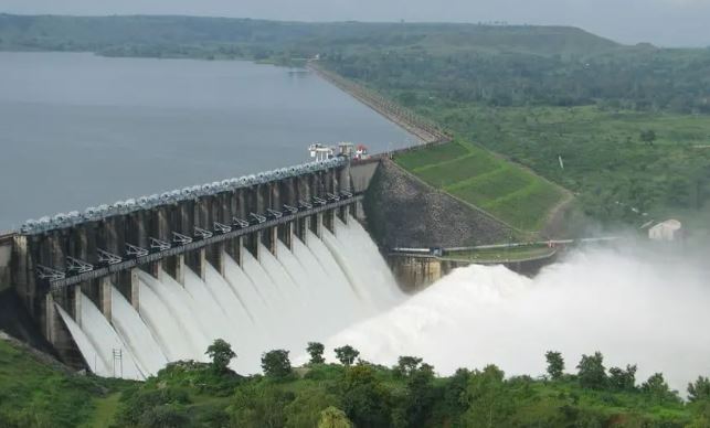 mahi_dam.jpg