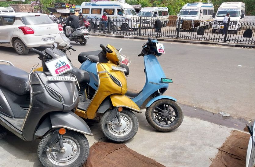 न्यू ट्रेंड... शहर में बढ़ रहा है बाइक ऑन रेंट का क्रेज