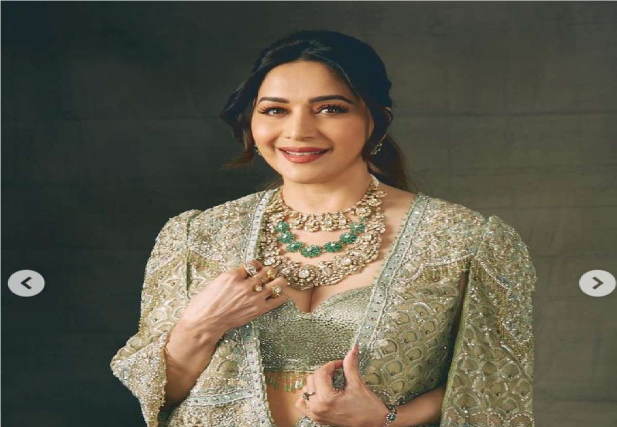 madhuri1.jpg