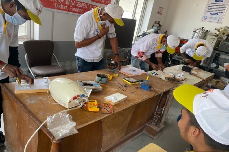 बिना डिग्री वाले कामगारों के लिए उपयोगी है आरपीएल योजना