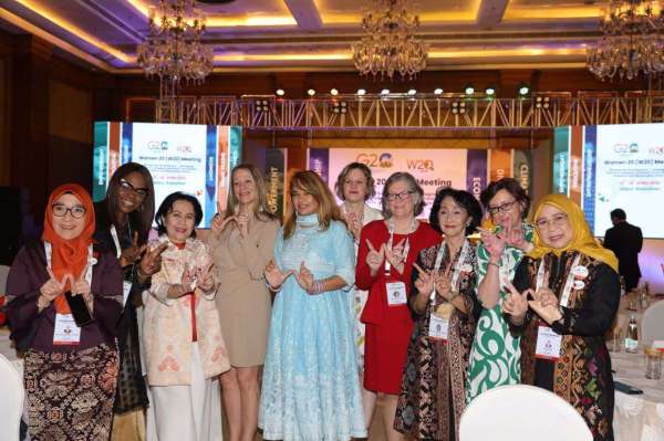 देखें फोटो- G20 के W20 समूह की दो दिवसीय अंतर्राष्ट्रीय बैठक जयपुर में शुरु,  W20 में G20 के 18 देशों की 120 महिलाएं करेंगी शिरकत