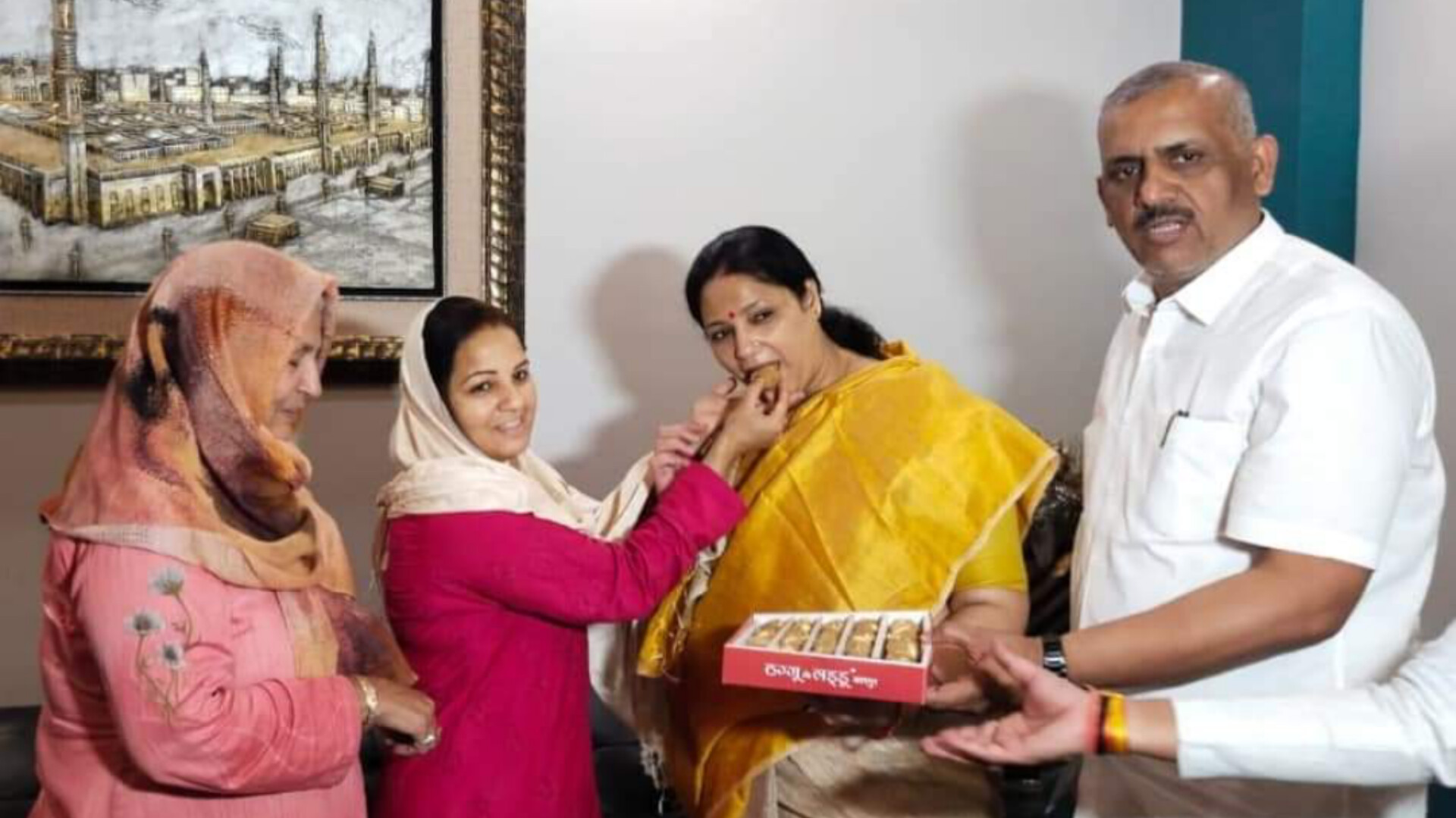 Kanpur News: विधायक इरफान की पत्नी बोली, पार्टी का अच्छा फैसला,भाभी के लिए
करूंगी प्रचार