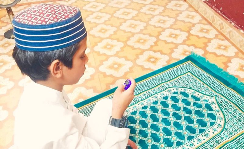 RAMJAN-- रमजान में हाइटेक होने लगी इबादत