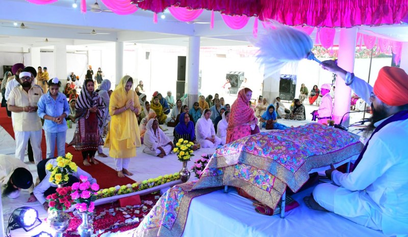 श्रद्धा,भक्ति के साथ मनाया बैसाखी पर्व