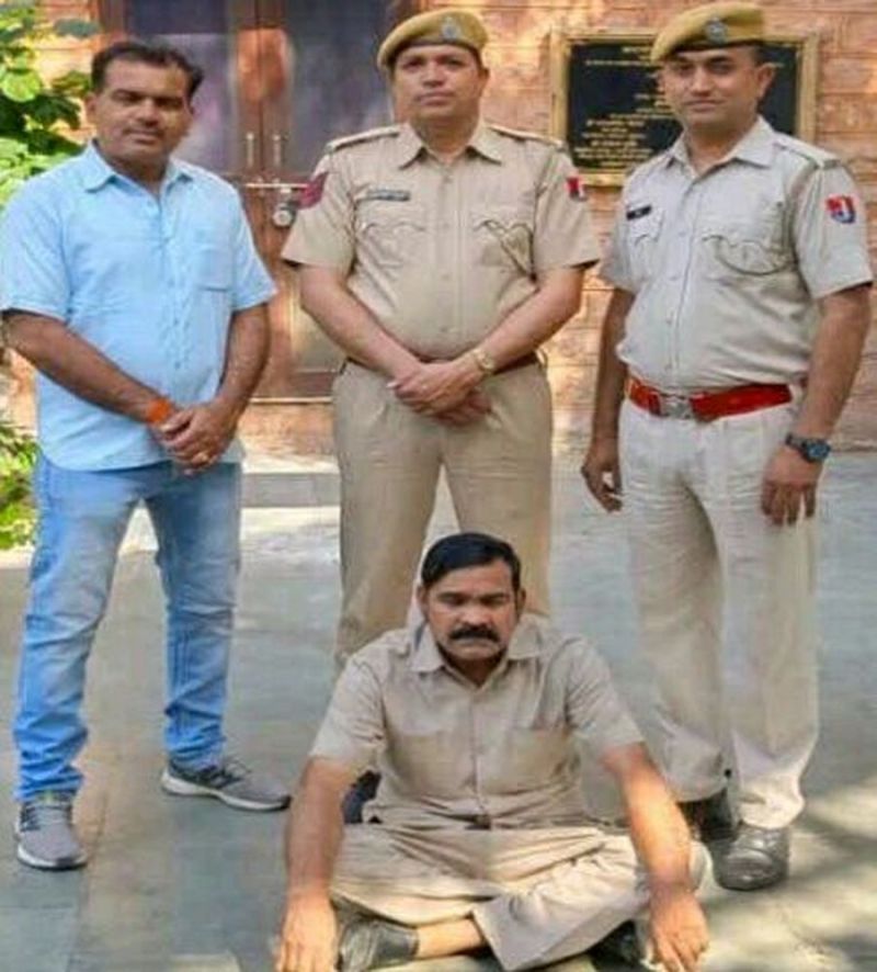 डॉक्टर बन रेल यात्रियों बेहोश कर लूटता था जेवर-रुपए