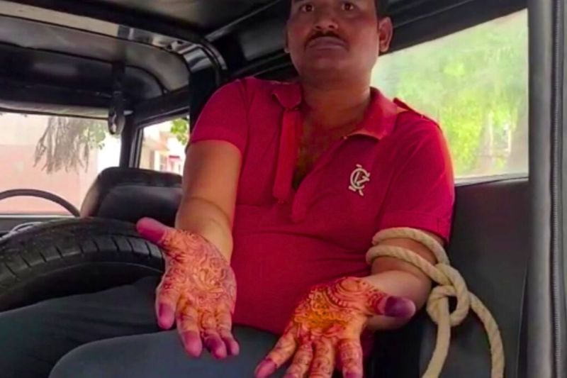 groom reached police station instead of wedding pavilion in Firozabad