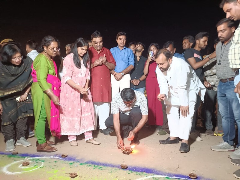 598 वर्ष का हुआ सिरोही, श्री शीशाजी मंदिर में पूजा अर्चना व दीपदान से स्थापना दिवस महोत्सव का भव्य आगाज