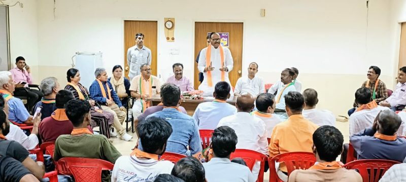 बीजेपी सरकार में बदमाशों की हालत खराब