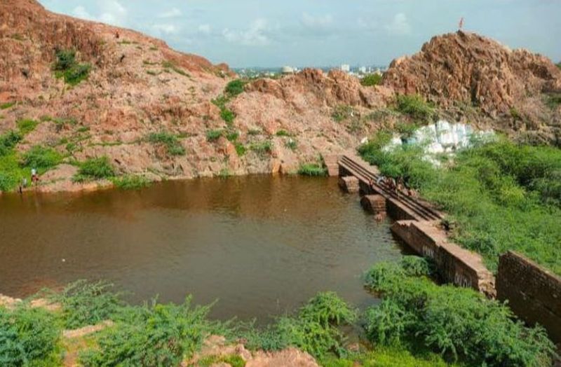 जोधपुर का परंम्परागत जलस्रोत चतुर सागर तोड़ रहा दम,  न बजट मिल रहा और न हो रही सुनवाई