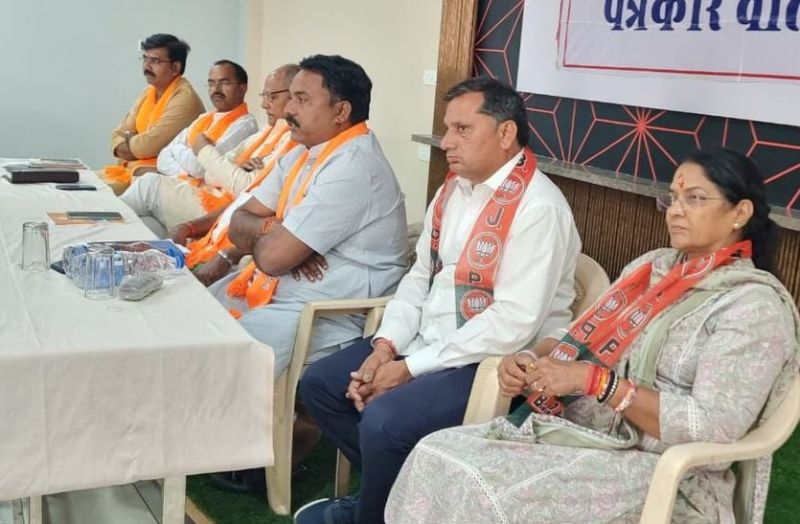 मन की बात के दौरान बिजली काटी तो रेडियो की रहेगी व्यवस्था