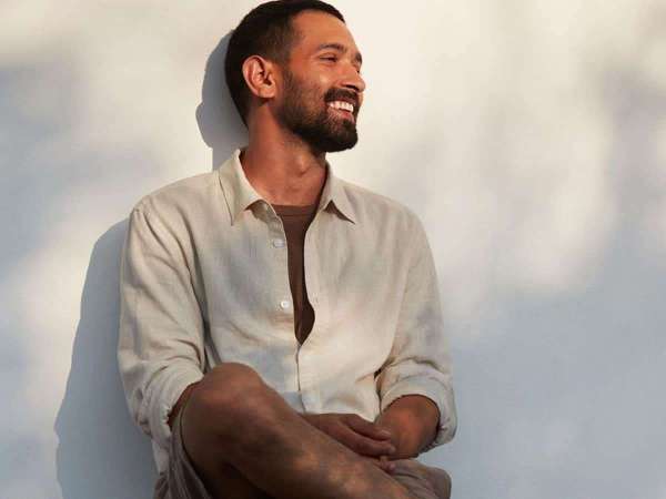 एक इंटरव्यू में विक्रंात ने कहा कि आज हम कॉन्टेंट सिनेमा के दौर में जी रहे हैं और अगर कॉन्टेंट में दम है, तो लोग अब भी सिनेमाहॉल में फिल्म देखने पहुंचेंगे। विक्रांत को 'मिर्जापुरÓ, 'लिपस्टिक अंडर माय बुर्काÓ, 'छपाकÓ, 'फॉरेंसिकÓ, 'लव हॉस्टलÓऔर 'हसीन दिलरुबाÓ जैसी फिल्मों और वेब सीरीज के लिए जाना जाता है। इन दिनों वह २०२१ में आई 'हसीन दिलरुबाÓ के सीक्वल 'फिर आई हसीन दिलरुबाÓ की शूटिंग कर रहे हैं। 