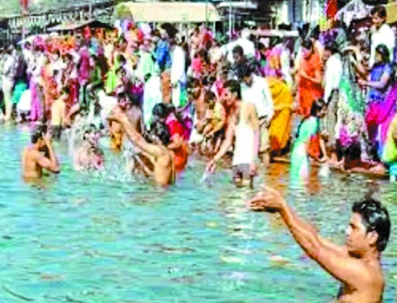 Worship and darshan of Narmada included in the daily routine of youth