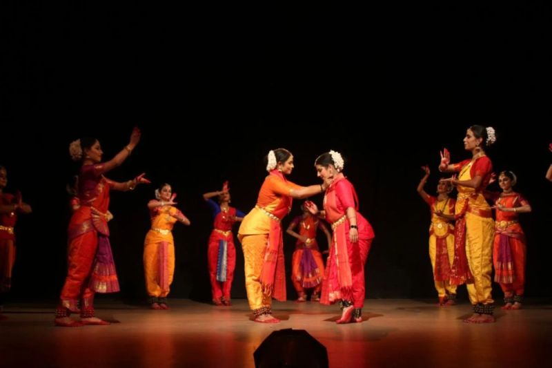 Artists of Kanpur Kalanidhi Center spread their name abroad