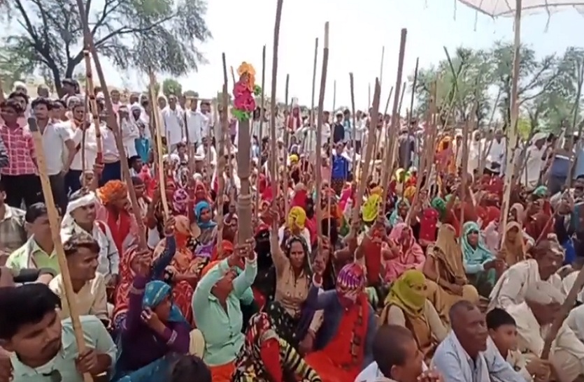 10वें दिन भी हाईवे पर जाम