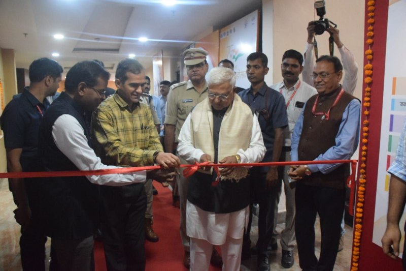 प्रधानमंत्री को जनता से सीधे जोड़ती मन की बात