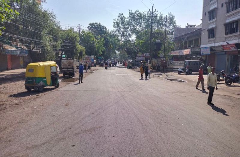 Indore News : 100 फीट चौड़ा बनेगा यह रोड, 85 लोगों को थमाए तोड़फोड़ के नोटिस