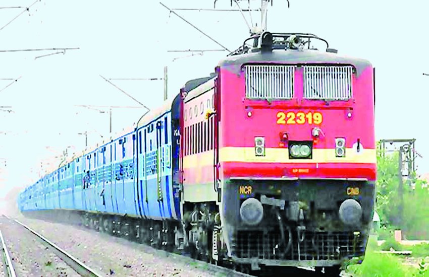 रायपुर स्टेशन 7 दिनों तक ब्लॉक, 20 रद्द, 65 ट्रेनें उरकुरा से चलेंगी, ये है
लिस्ट…
