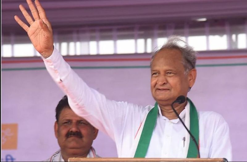 Gehlot-Pilot: पायलट के प्रभाव वाले क्षेत्र में 35 दिन में तीसरी बार मुख्यमंत्री गहलोत