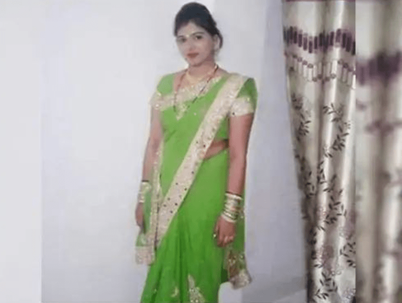 indore_lady.png