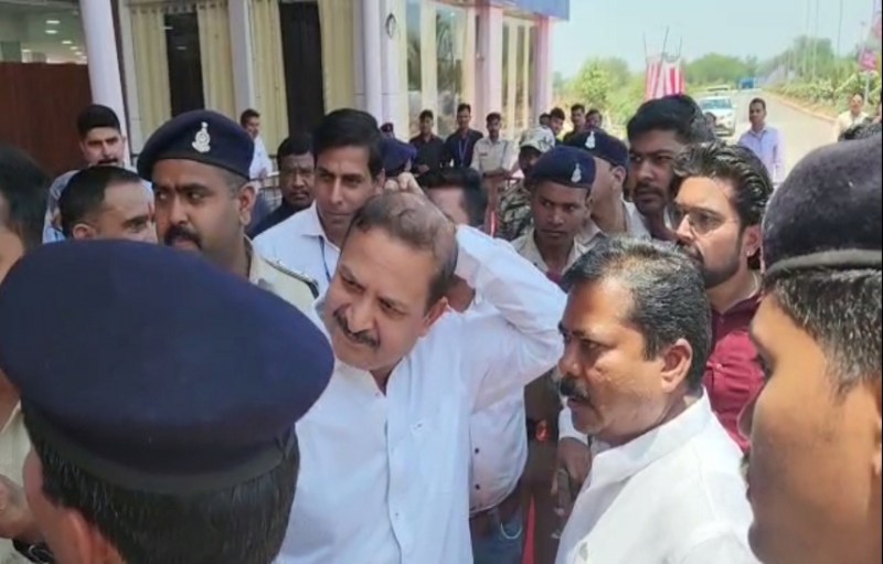 Dispute in Darima airport