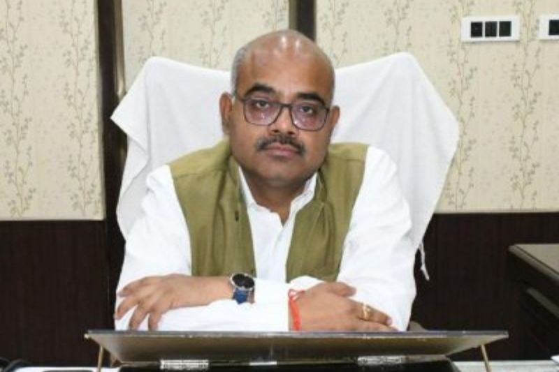 dm_deoria.jpg deoria  news, deoria  today news, deoria uttar pradesh, देवरिया न्यूज़, देवरिया खबर, up news,PCS exam will be held on May 14