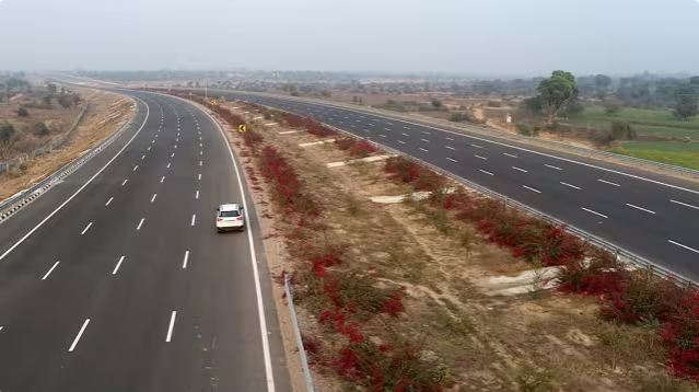Lucknow Expressway connected Kanpur Ring Road and Unnao