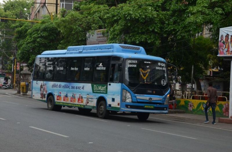 Indore News : कागजों में चल रहीं इलेक्ट्रिक बसें