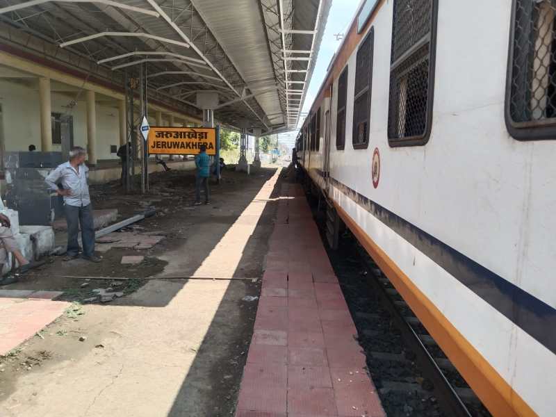 The distance from passenger to Bina to Sagar is two hours, taking five hours