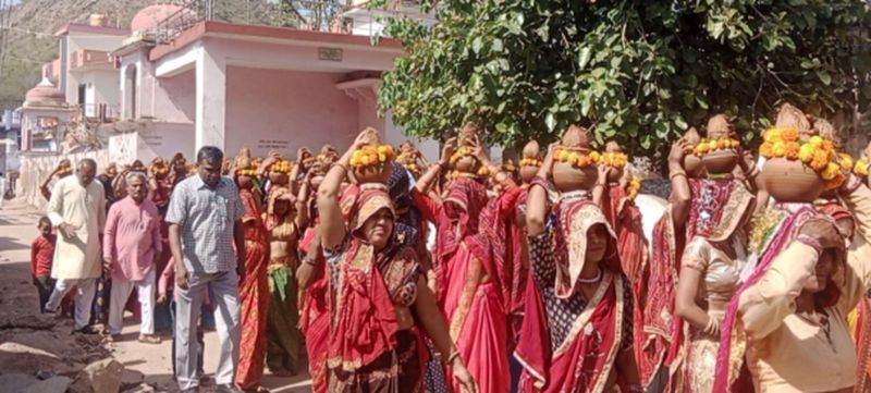 कलश यात्रा