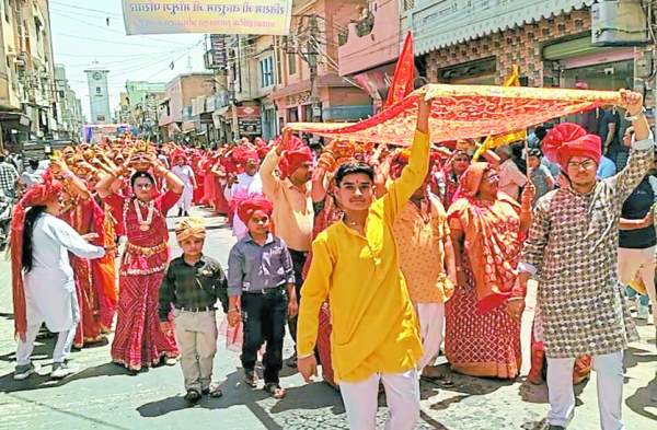 Patrika Photo Gallery: आंख दिखाने लगा पारा, आसमान से बरस रही आग