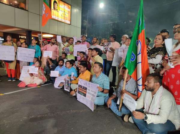 नहीं थम रहा ‘द केरल स्टोरी’ फिल्म पर प्रतिबंध का विरोध