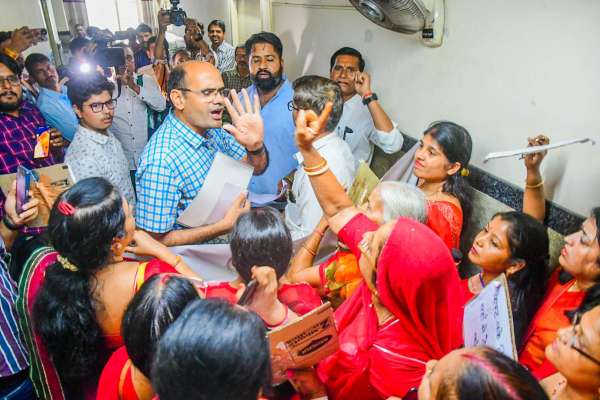 demo against wine shop