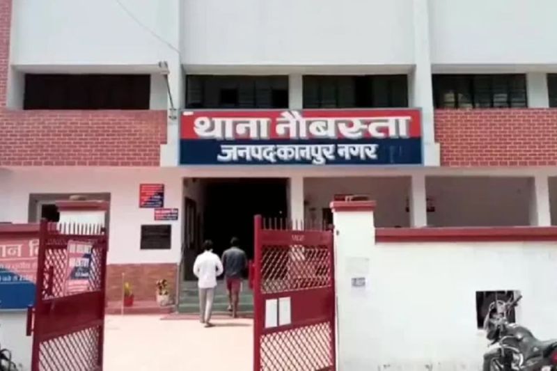 Wife nose cut daughter killed, young man himself hanged in Kanpur