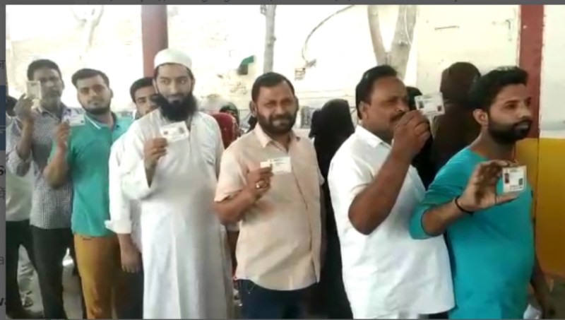 Meerut Nikay Chunav: साइकिल छोड़ मुस्लिमों ने खूब उड़ाई पतंग, भाजपाई खुशी-सपा के लिए खतरे की घंटी