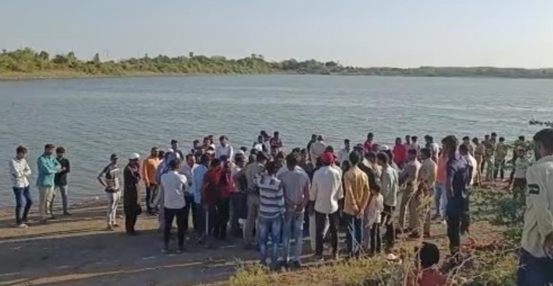 Gujarat: बोटाद के तालाब में डूबने से पांच किशोरों की मौत