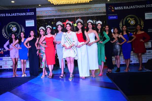 Daughter's true friend is mother, unique bonding seen in Miss Rajasthan auditions