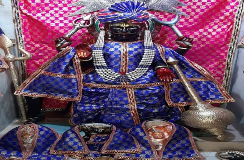 शनि जयंती पर करिए ये काम, मिटेगी दरिद्रता और पाप होंगे दूर