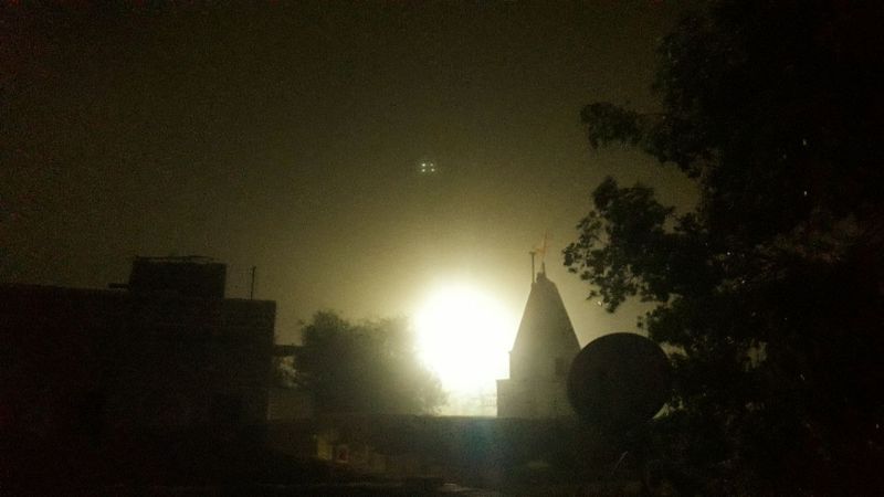 Weather :जोधपुर जिले में अंधड़ से धराशायी हुए कई पेड़, उड़े टीन-शेड