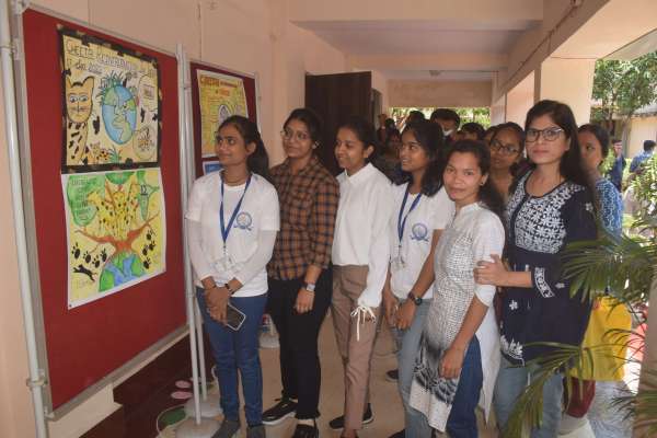 युवा महोत्सव  