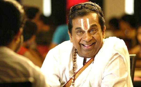 ब्रह्मानंदम : साउथ फिल्मों के एक्टर ब्रह्मानंदम की कॉमेडी को खूब पसंद किया जाता है। हर दूसरी- तीसरी साउथ फिल्मों में नजर आ ही जाते हैं।