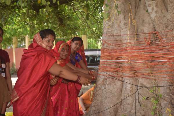 भारतीय स्ॉस्क्रति मे पर्यावरण प्रेम की झलक 