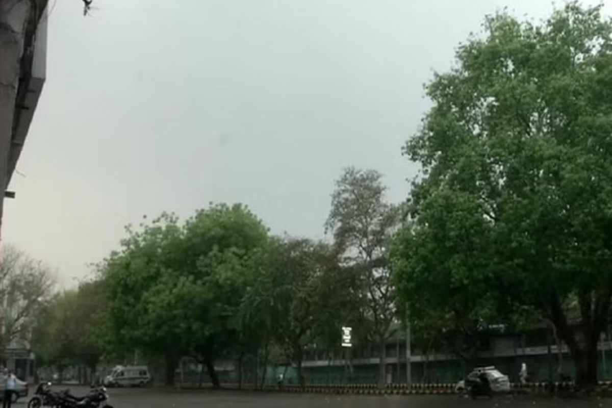 Weather changed in UP, alert issued from May 19 to 23