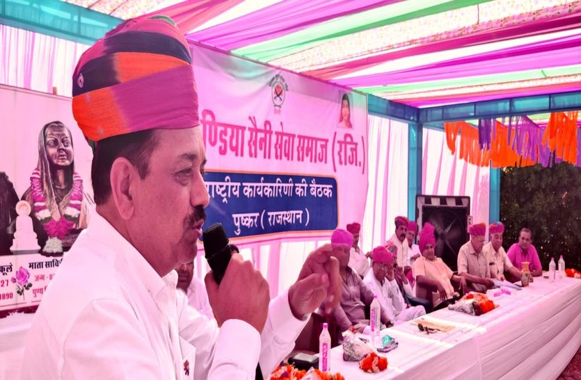 चुनाव में जो देगा ज्यादा टिकट उसे ही मिलेंगे वोट