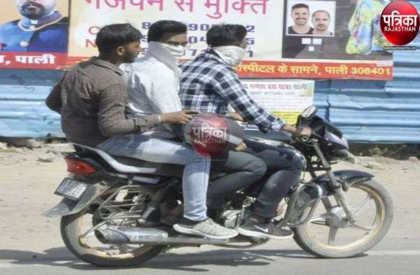 PICS : हेलमेट से परहेज... हम तो ऐसे ही दौड़ाएंगे बाइक...